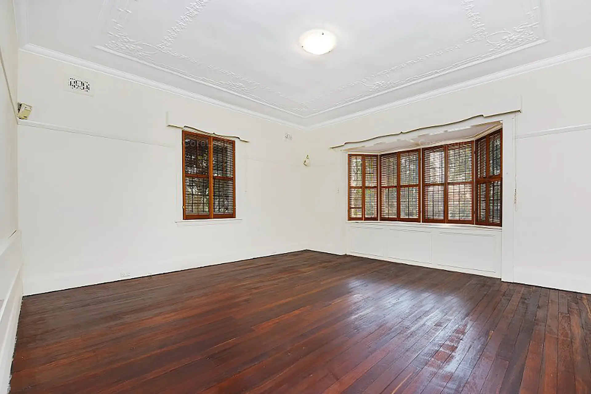 135 Wentworth Road, Strathfield Sold by Richard Matthews Real Estate - image 5