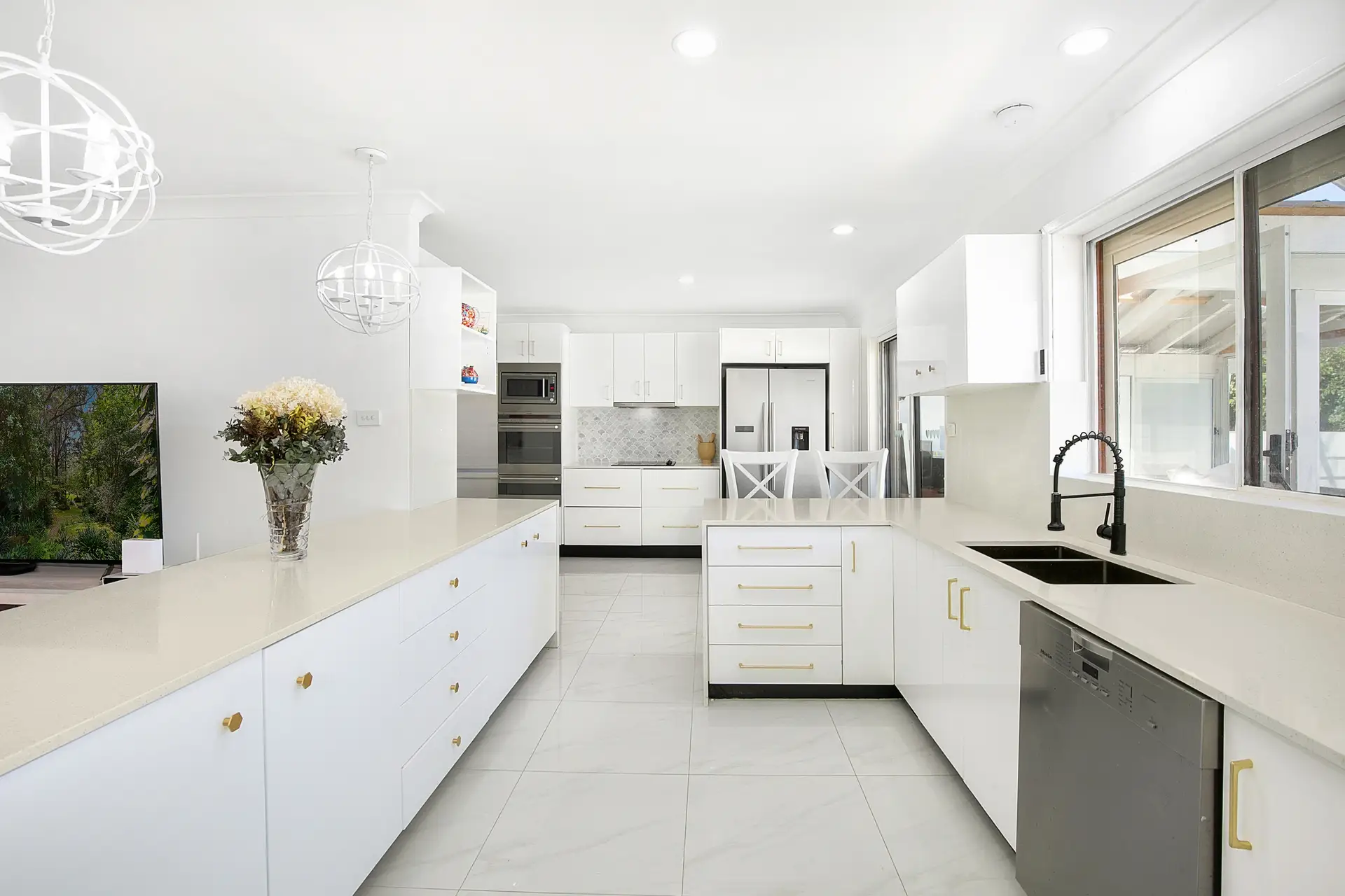 54 Marden Street, Georges Hall Sold by Richard Matthews Real Estate - image 2