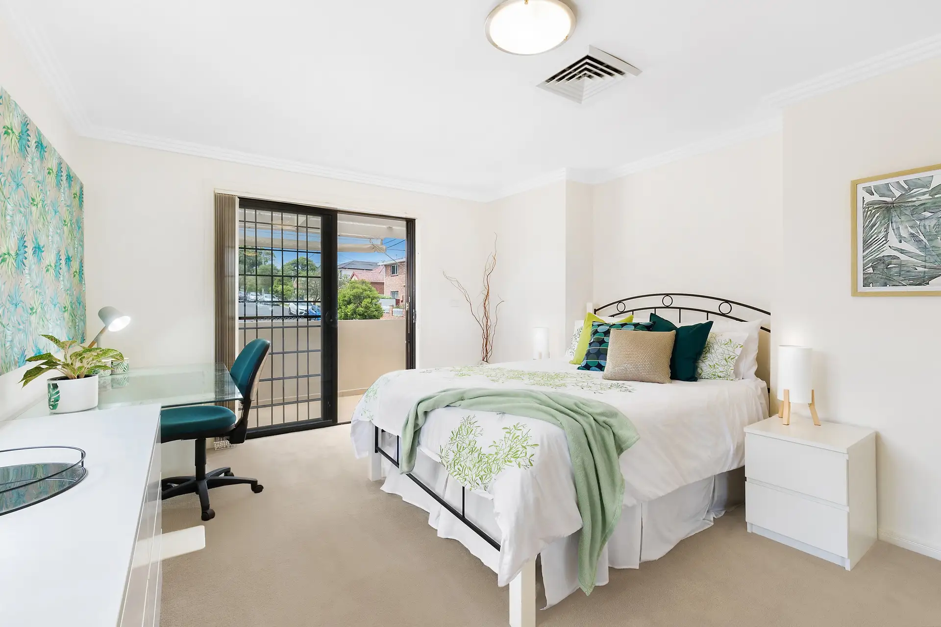 37 George Street, Burwood Heights Sold by Richard Matthews Real Estate - image 6