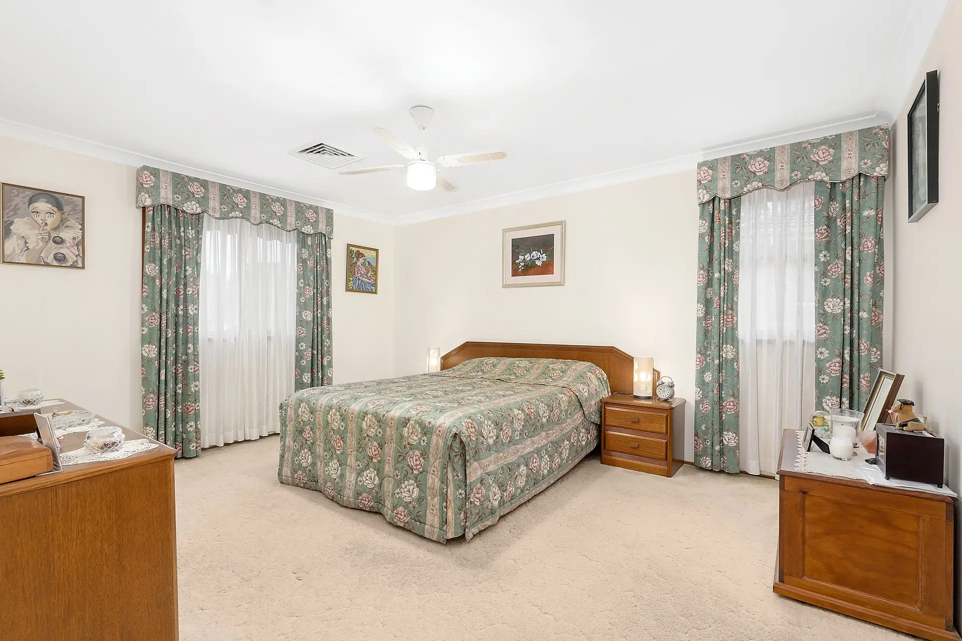 85 Sturt Avenue, Georges Hall Sold by Richard Matthews Real Estate - image 6