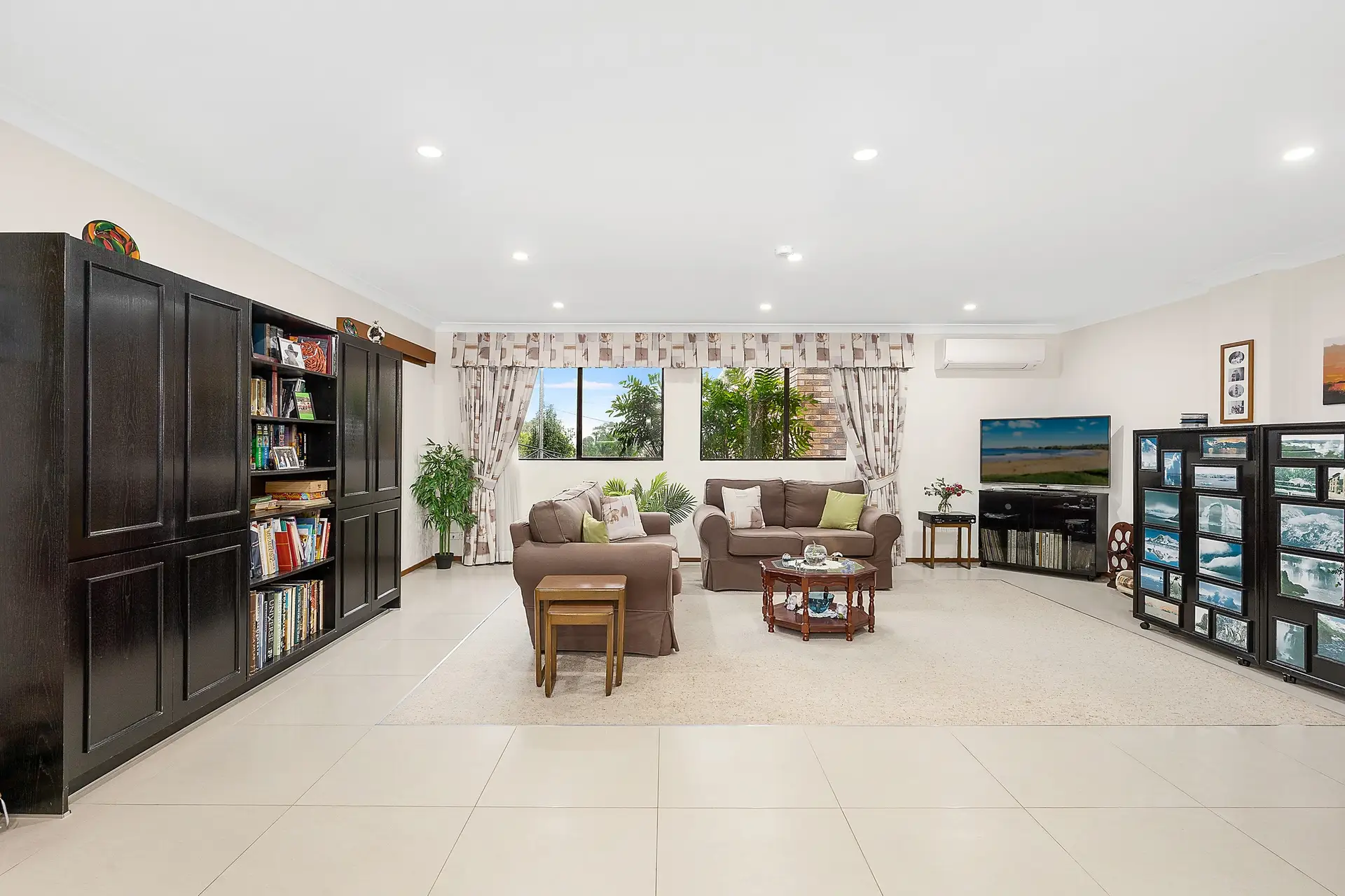 85 Sturt Avenue, Georges Hall Sold by Richard Matthews Real Estate - image 3