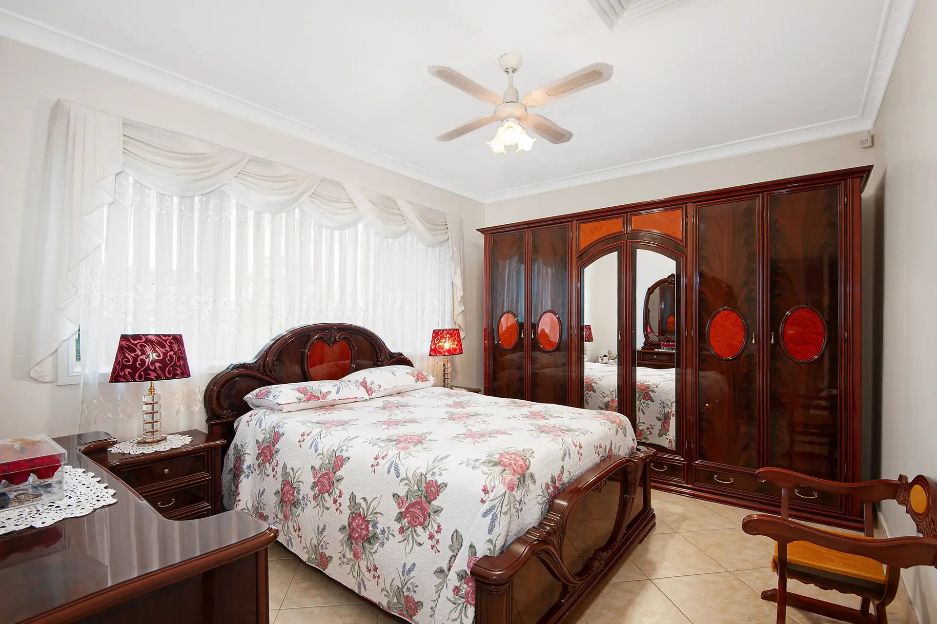 24 Collins Crescent, Yagoona Sold by Richard Matthews Real Estate - image 4