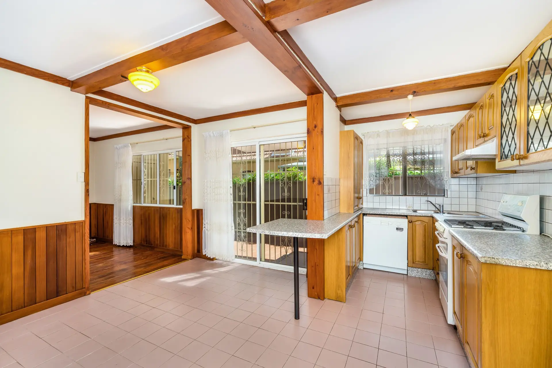 12 Angelo Street, Burwood Sold by Richard Matthews Real Estate - image 4