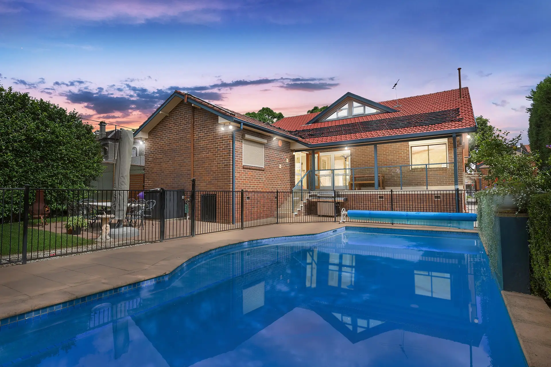 194 Wentworth Road, Burwood Sold by Richard Matthews Real Estate - image 1