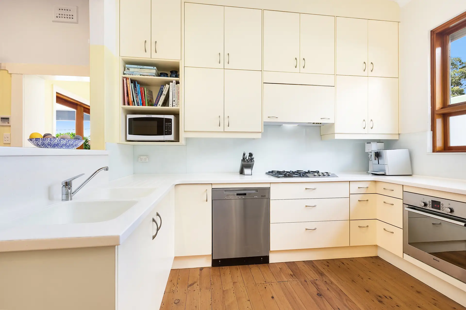 194 Wentworth Road, Burwood Sold by Richard Matthews Real Estate - image 7