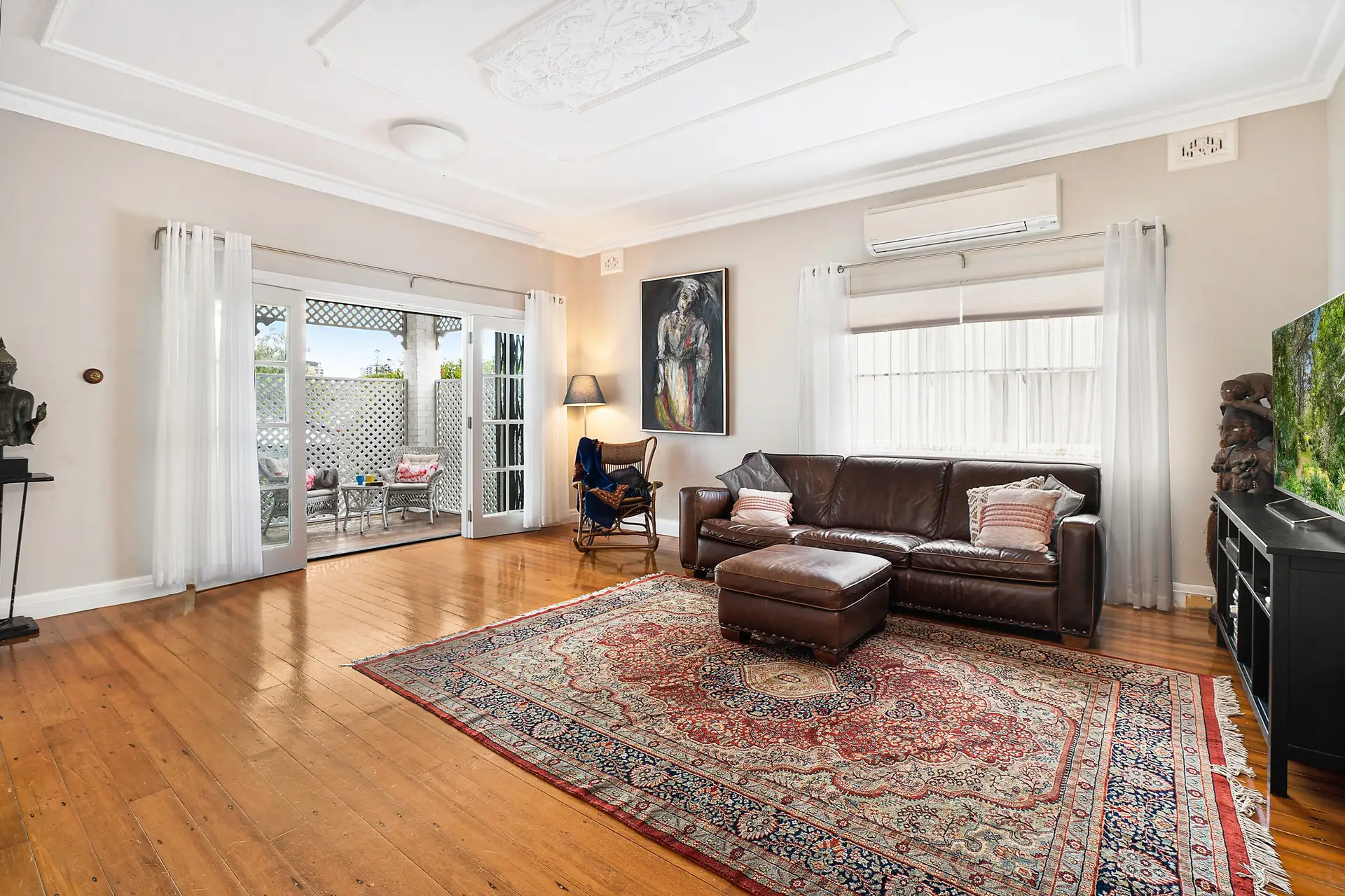 9 Lindsay Street, Burwood Sold by Richard Matthews Real Estate - image 3