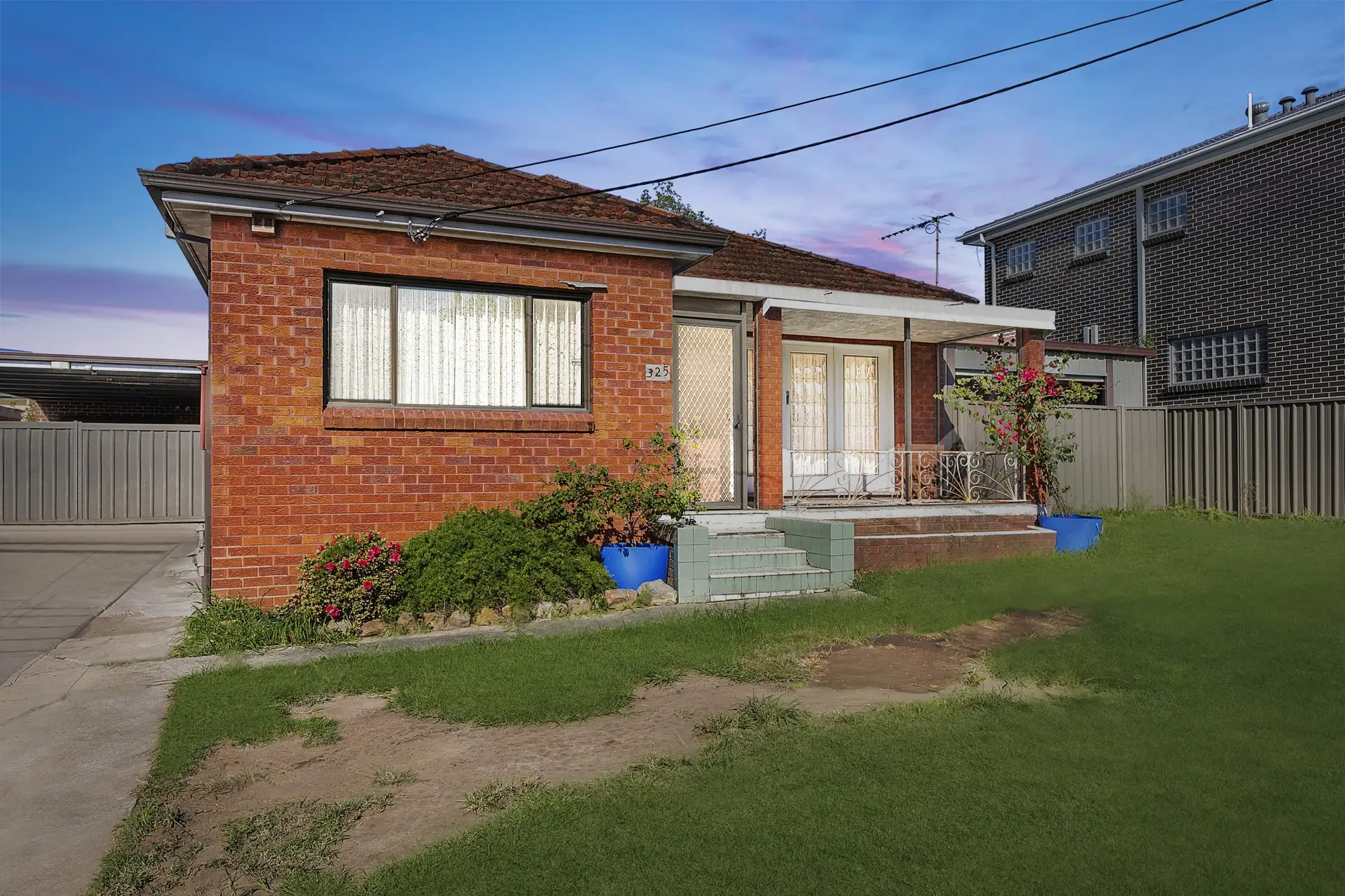 325 Waterloo Road, Greenacre Sold by Richard Matthews Real Estate - image 3