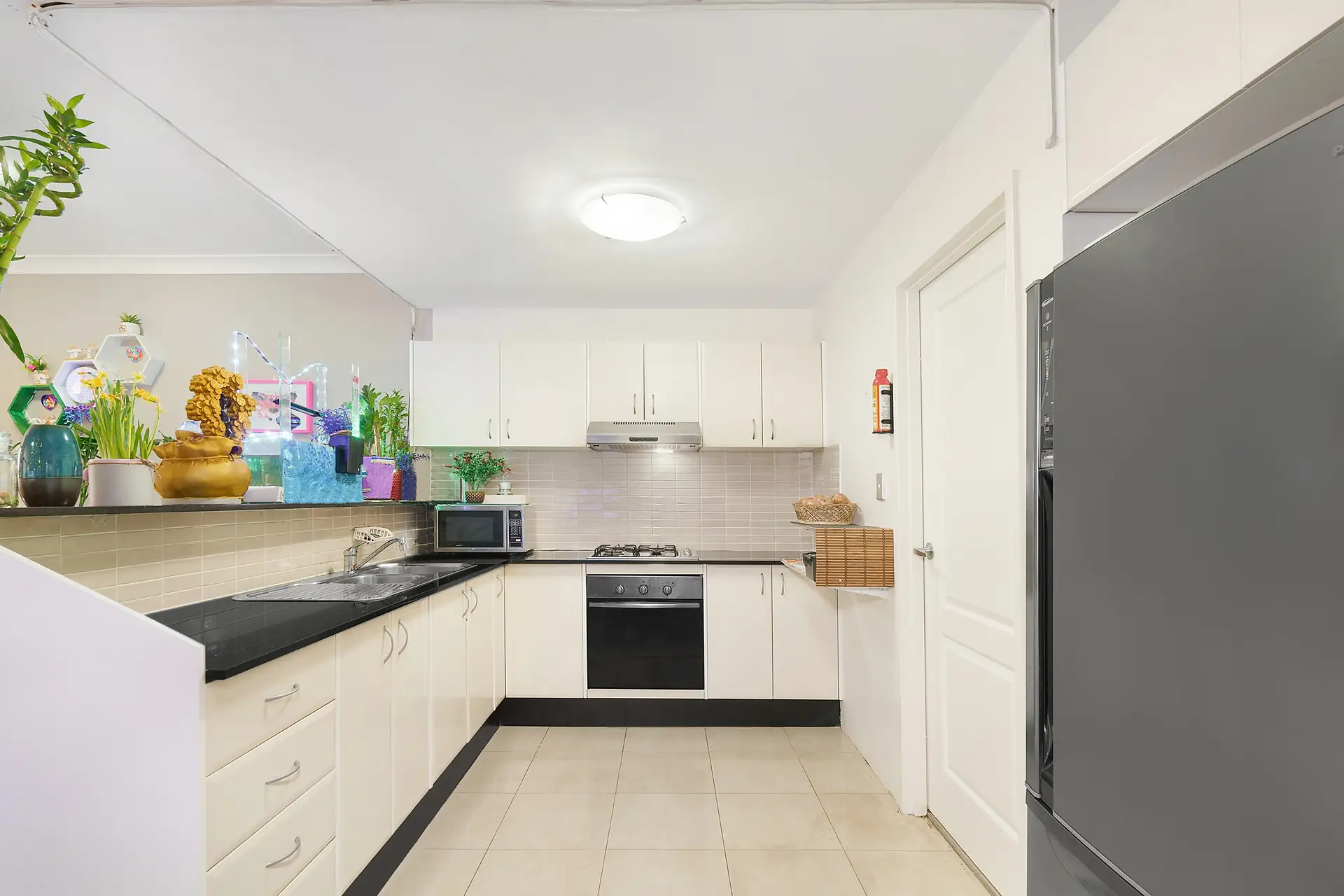 35/29-33 Campbell Street, Liverpool Sold by Richard Matthews Real Estate - image 3