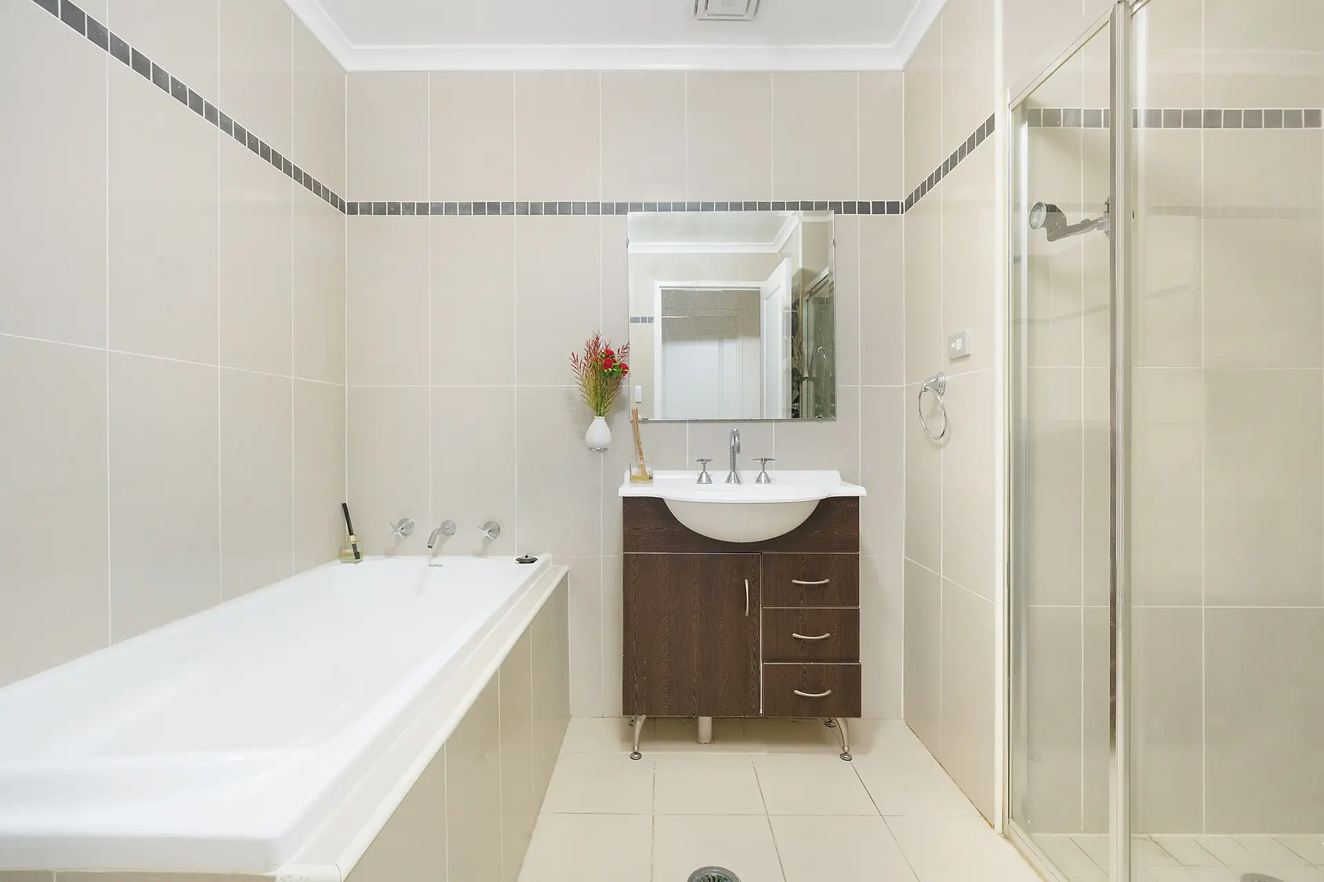 35/29-33 Campbell Street, Liverpool Sold by Richard Matthews Real Estate - image 5