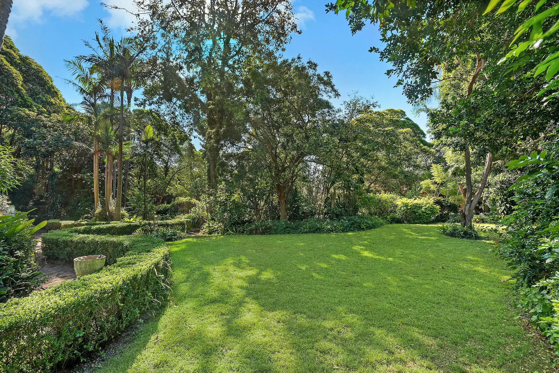 2a Appian Way, Burwood Sold by Richard Matthews Real Estate - image 9