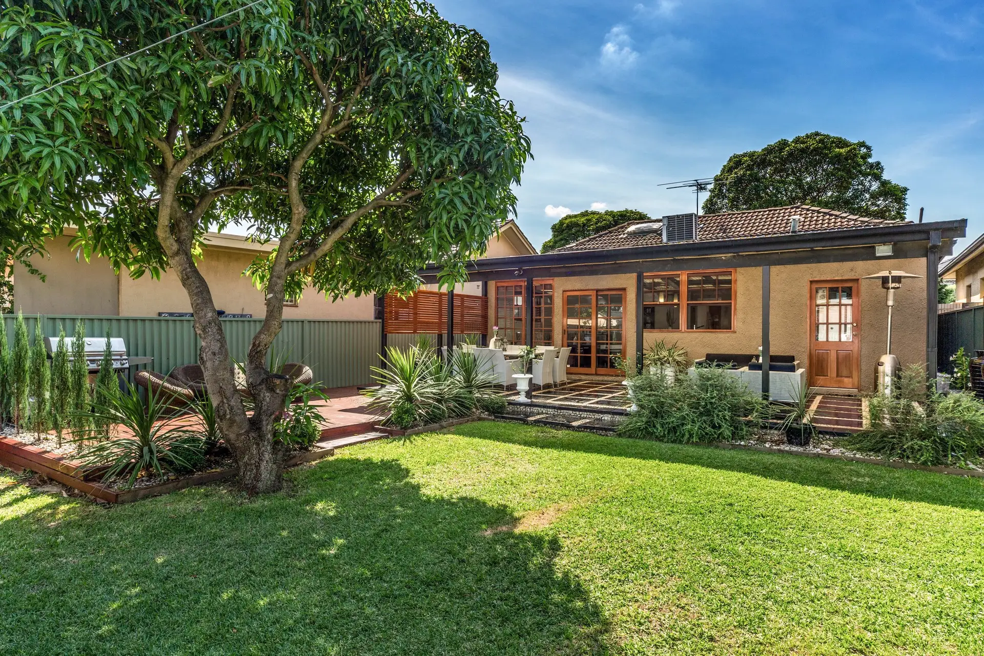 115 Madeline Street, Belfield Sold by Richard Matthews Real Estate - image 4