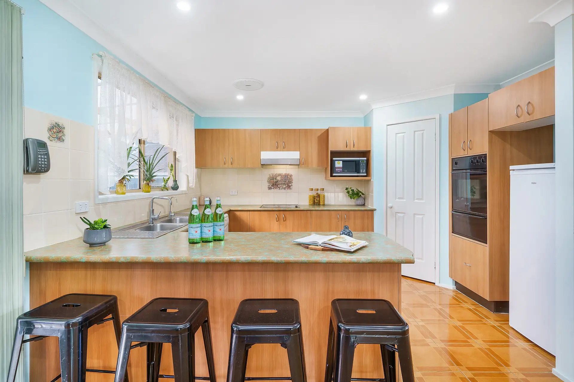 30 Bentinck Drive, Green Valley Sold by Richard Matthews Real Estate - image 2