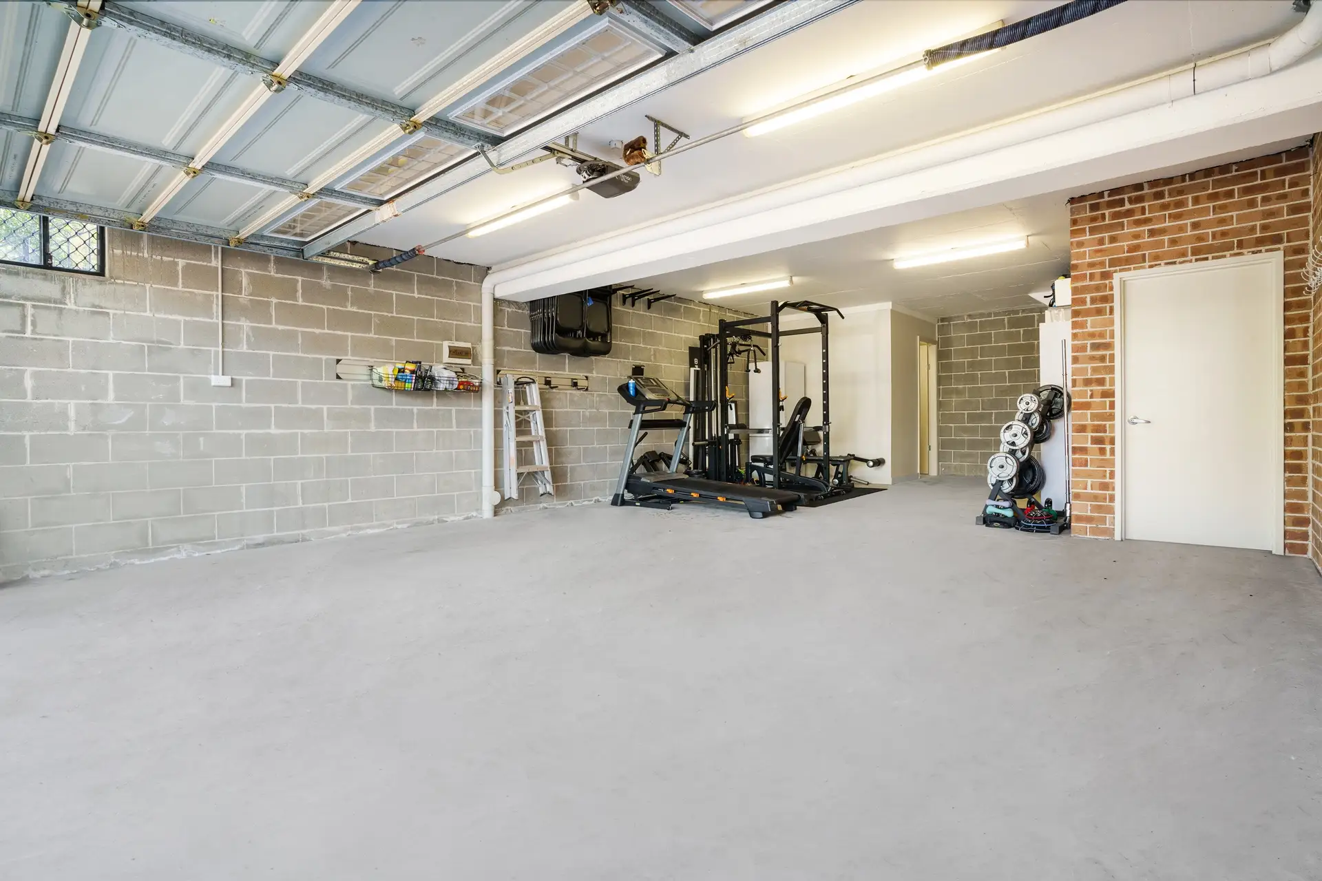 149a Greenacre Road, Greenacre Sold by Richard Matthews Real Estate - image 6