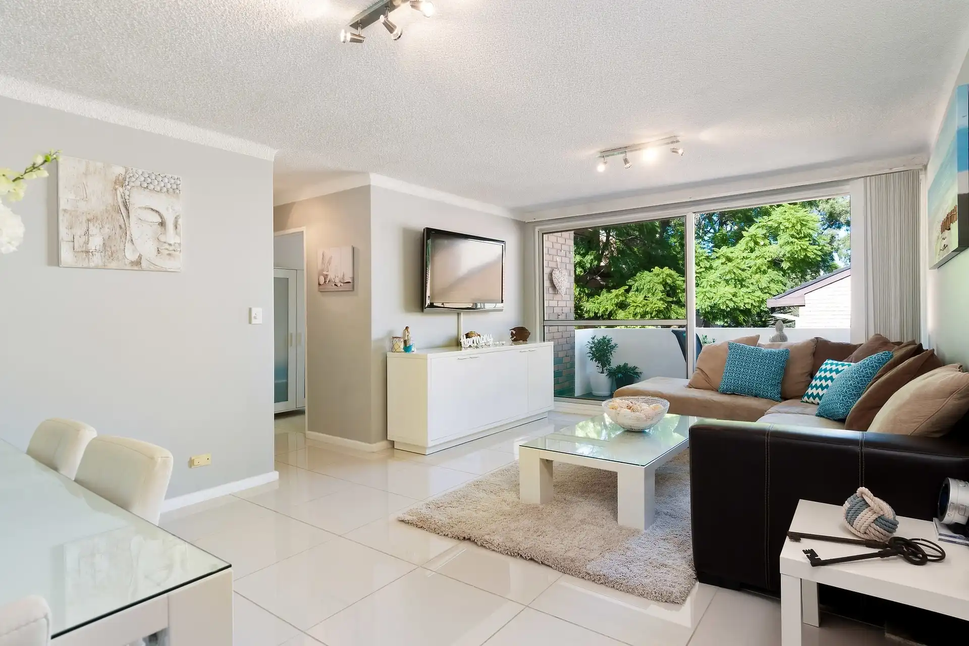 14/17  Meadow Crescent, Meadowbank Sold by Richard Matthews Real Estate - image 1