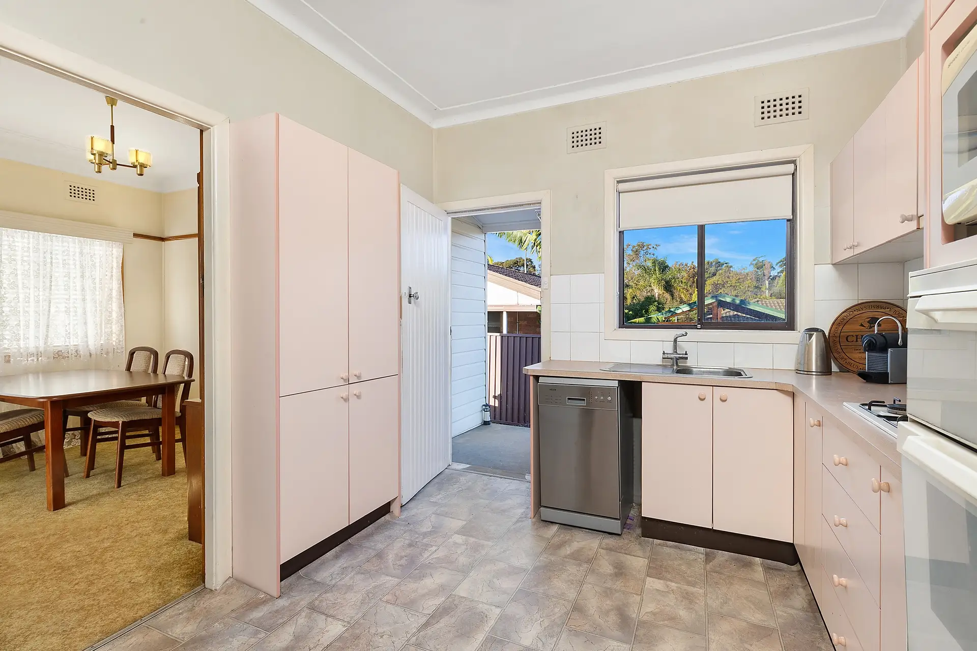 21 Clucas Road, Regents Park Sold by Richard Matthews Real Estate - image 4