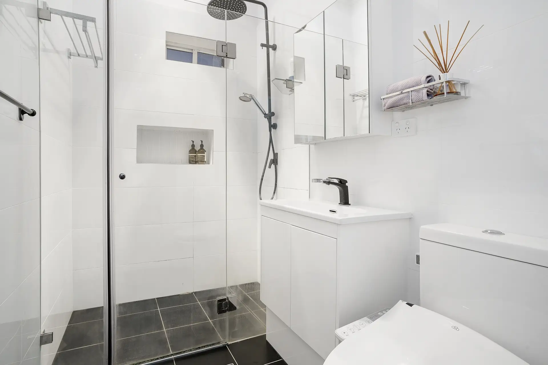 38 Kessell Avenue, Homebush West Sold by Richard Matthews Real Estate - image 5