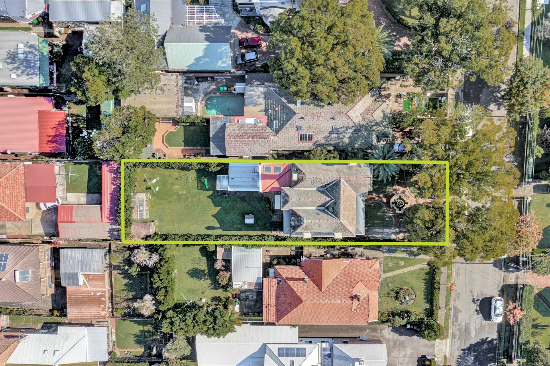 10 Clifton Avenue, Burwood Sold by Richard Matthews Real Estate - image 2