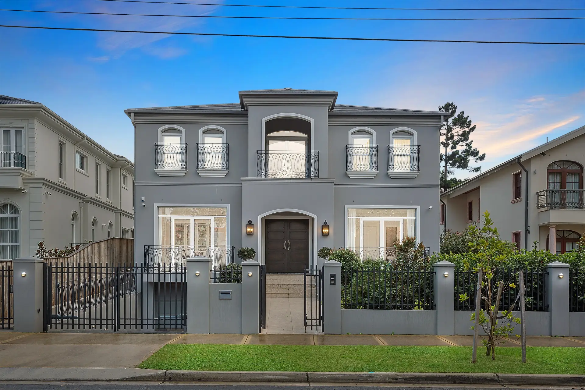99 Newton Road, Strathfield Sold by Richard Matthews Real Estate - image 1