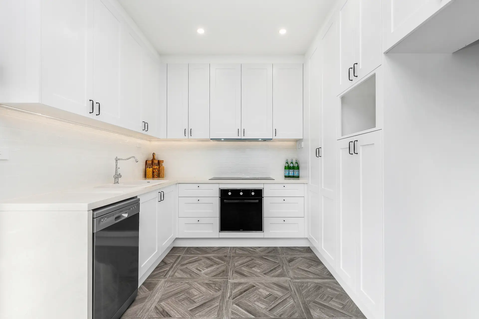 11 Georges Crescent, Georges Hall Sold by Richard Matthews Real Estate - image 2