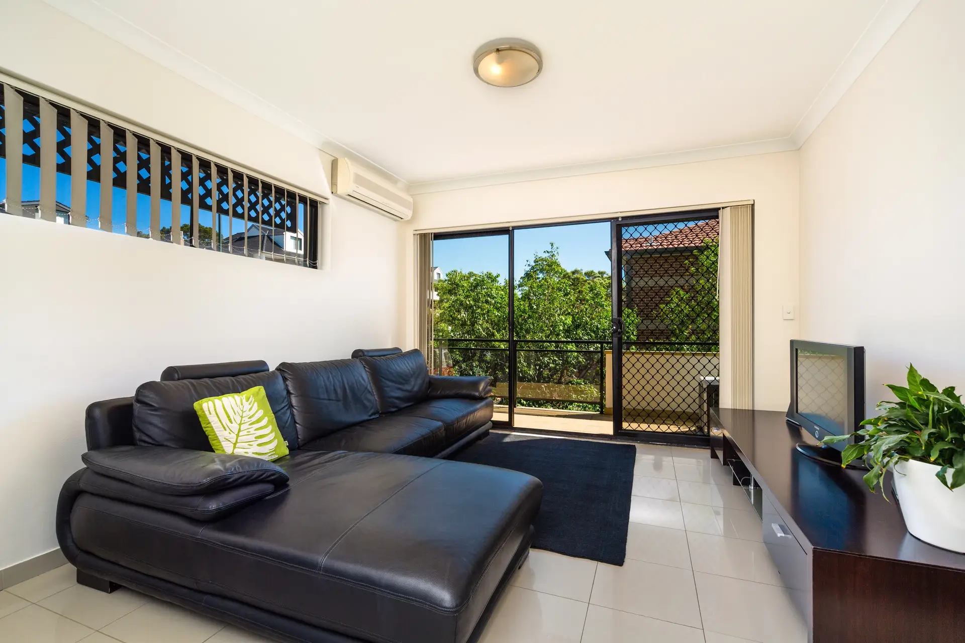 15/123 Arthur Street, Strathfield Sold by Richard Matthews Real Estate - image 2