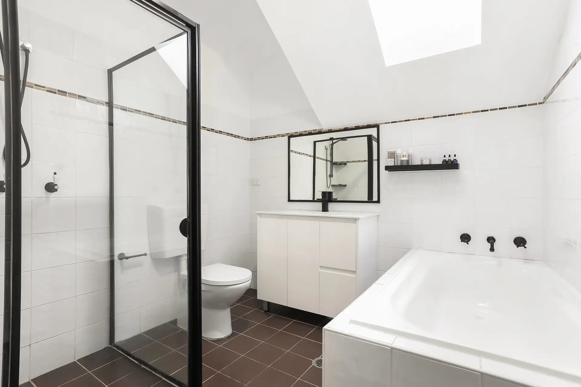 5/13-15 Brodie Street, Yagoona Sold by Richard Matthews Real Estate - image 5