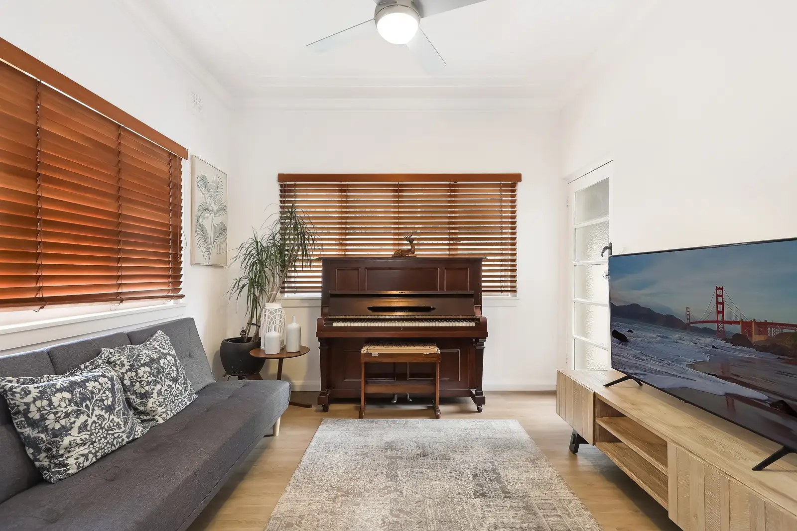 59 Newton Road, Strathfield Sold by Richard Matthews Real Estate - image 6