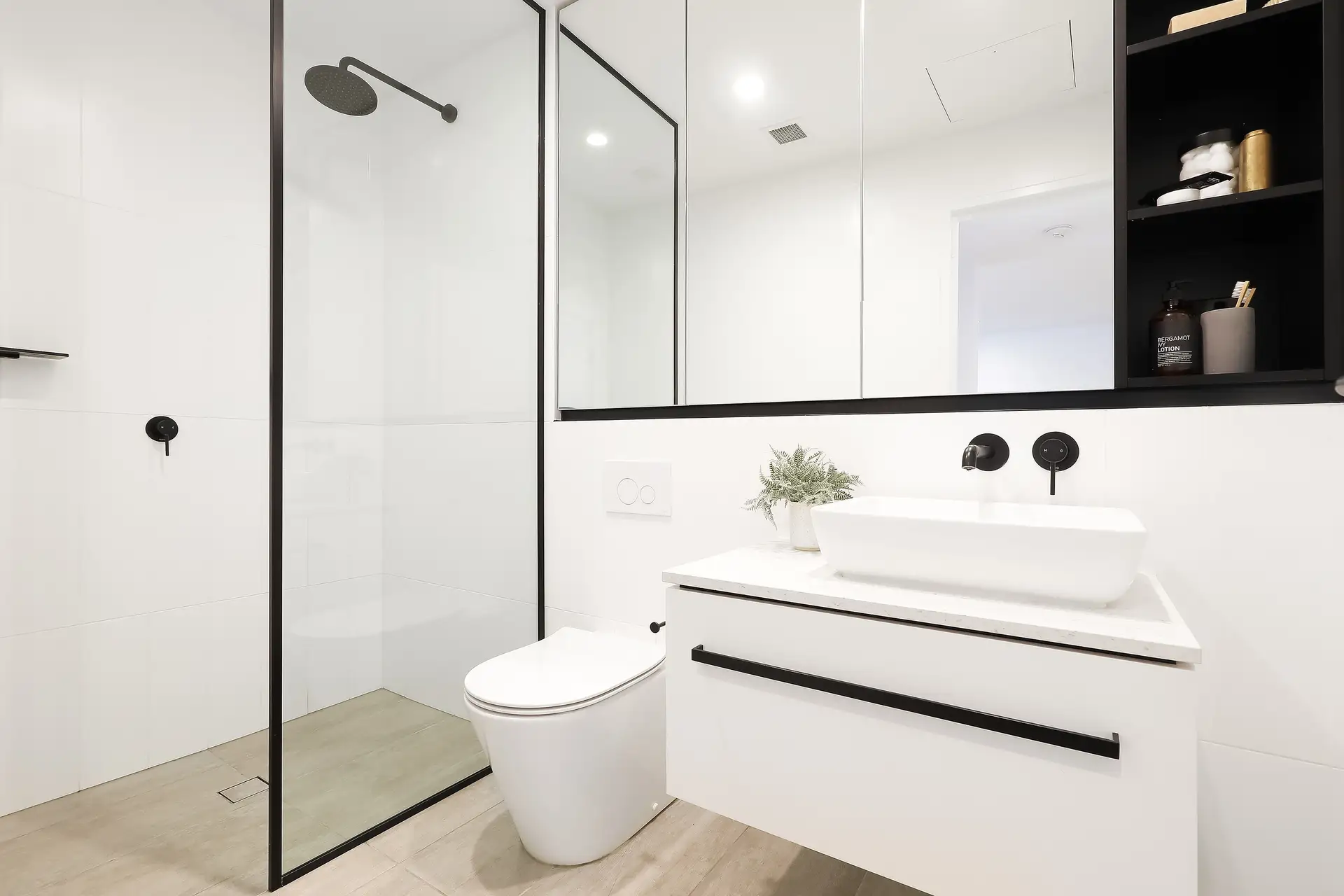 404/2 Malthouse Way, Lewisham Sold by Richard Matthews Real Estate - image 5