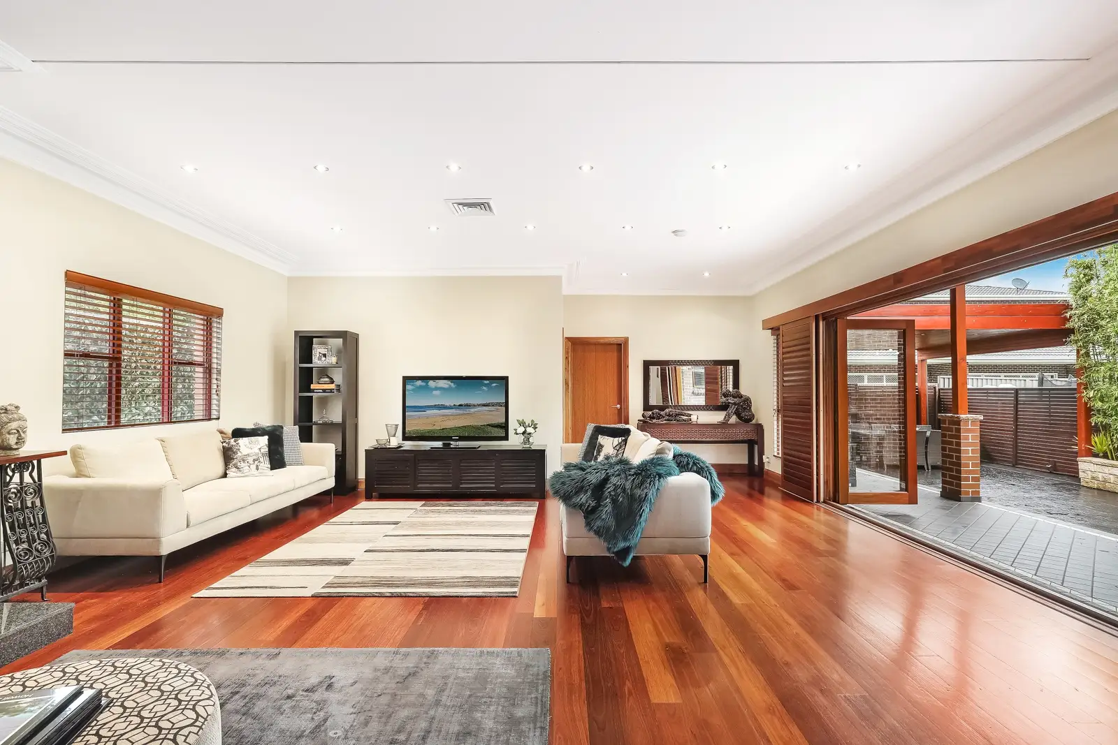 21 Glover Street, Greenacre Sold by Richard Matthews Real Estate - image 5