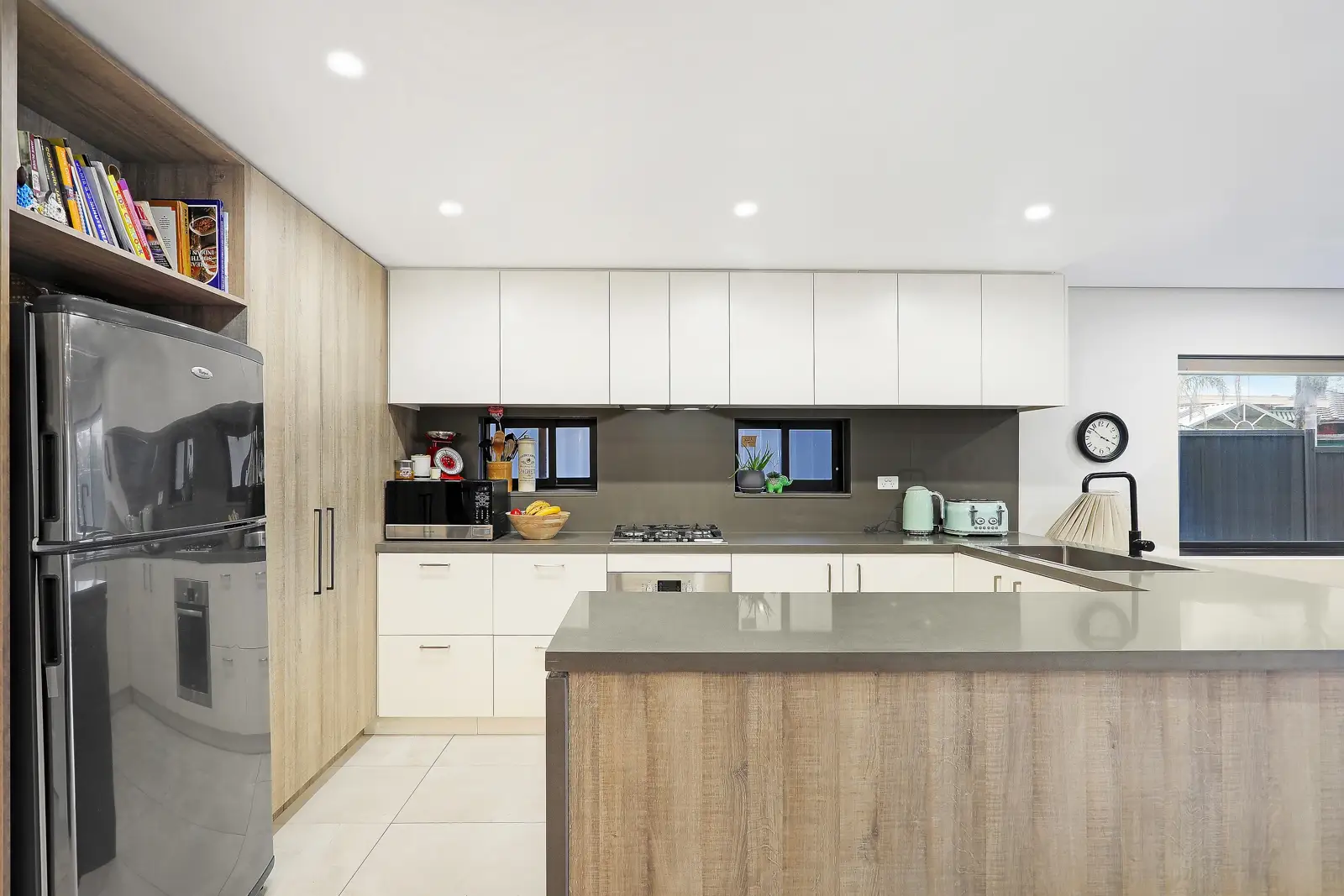 45 Wendy Avenue, Georges Hall Sold by Richard Matthews Real Estate - image 3