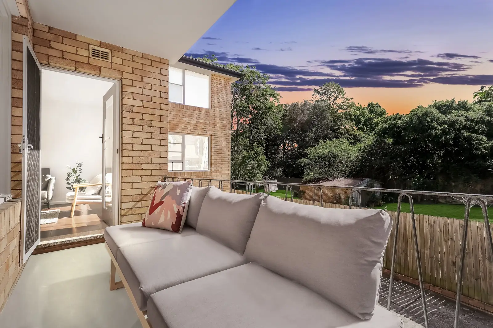 5/62-64 Floss Street, Hurlstone Park Sold by Richard Matthews Real Estate - image 6