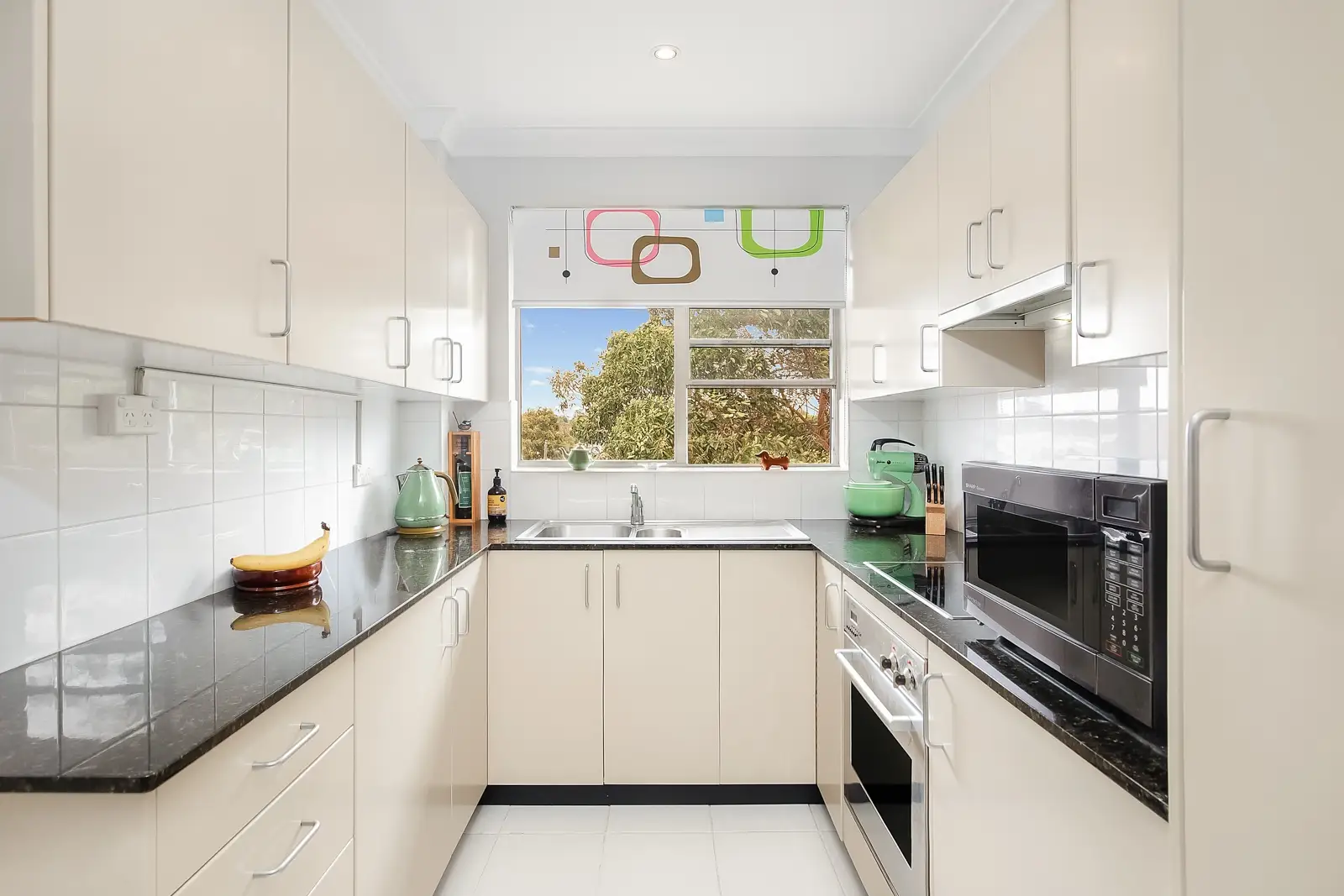 8/6-8 Gower Street, Summer Hill Sold by Richard Matthews Real Estate - image 2