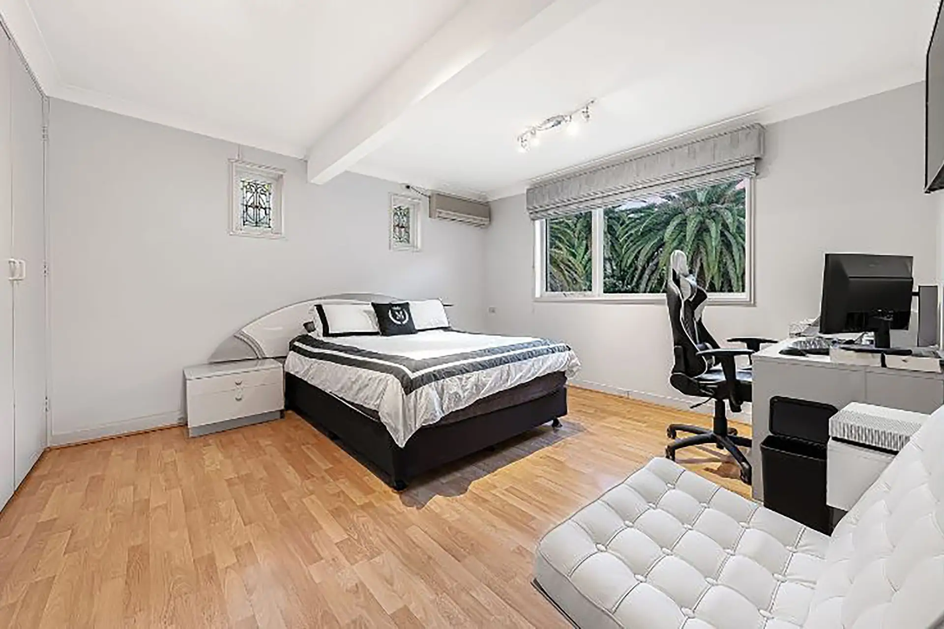 8 Newton Road, Strathfield Sold by Richard Matthews Real Estate - image 11