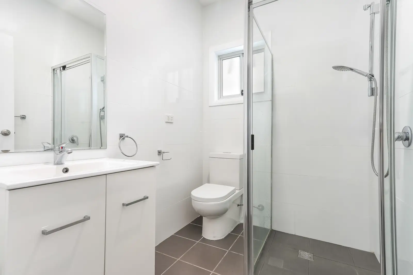 67 & 67a Ferrier Road, Yagoona Sold by Richard Matthews Real Estate - image 6