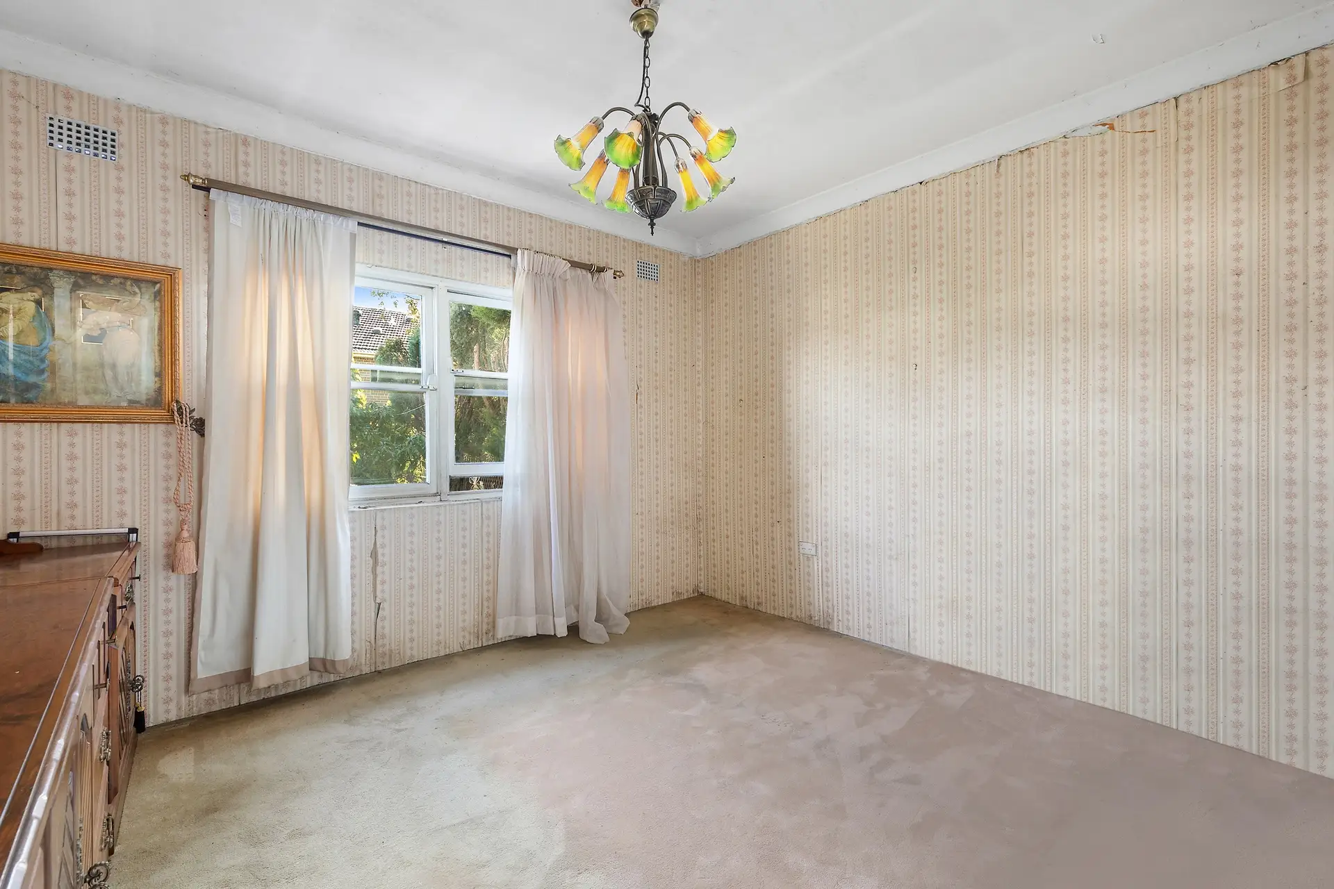 10 Swan Avenue, Strathfield Sold by Richard Matthews Real Estate - image 5