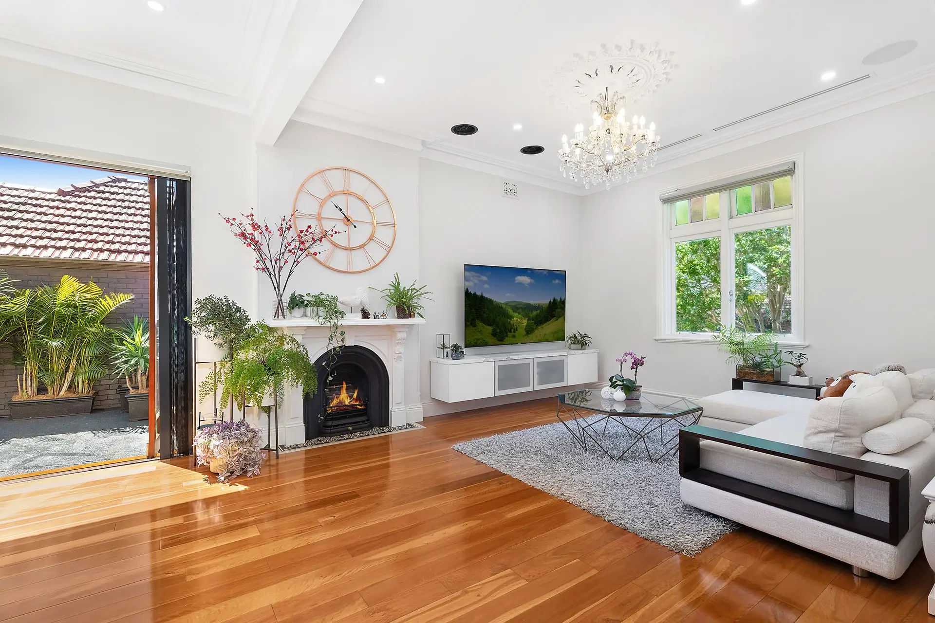 6 Thorby Avenue, Leichhardt Sold by Richard Matthews Real Estate - image 3