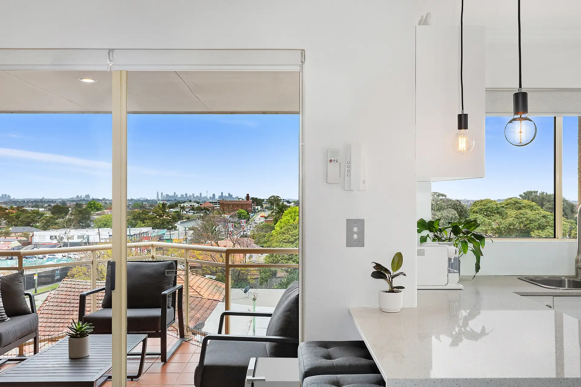 7/1 Hillview Street, Roselands Sold by Richard Matthews Real Estate - image 7
