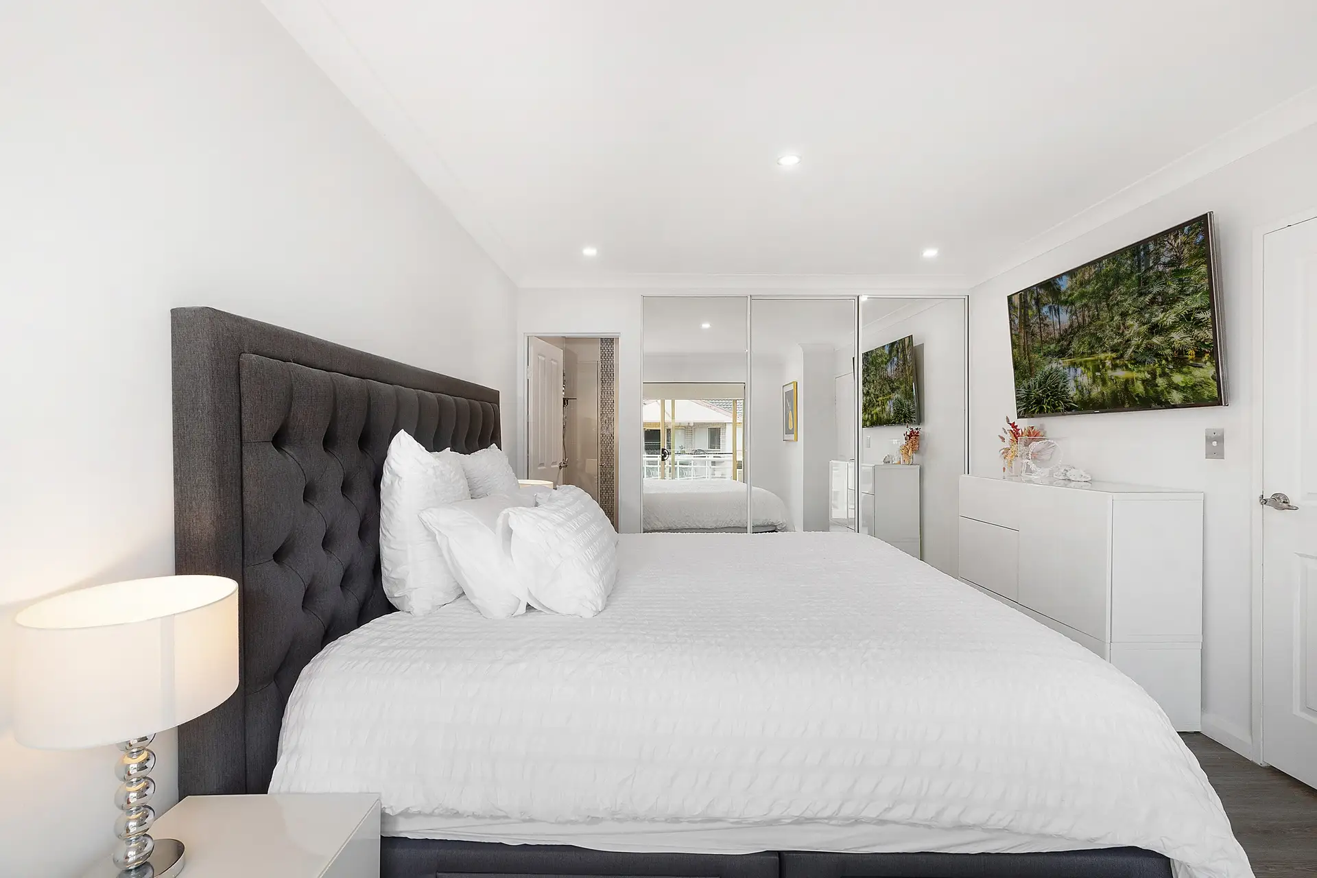 7/1 Hillview Street, Roselands Sold by Richard Matthews Real Estate - image 5