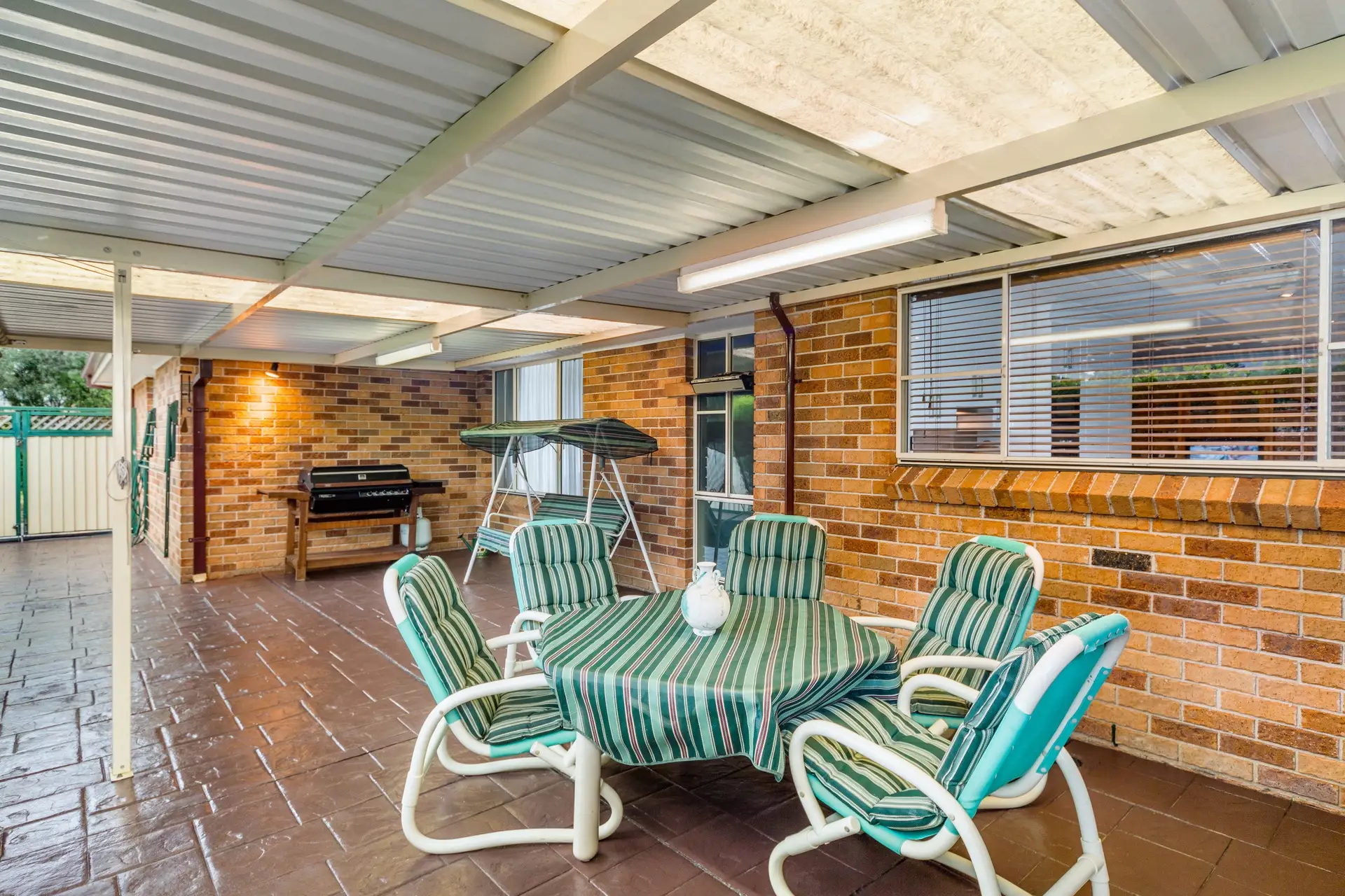 39 Balmoral Crescent, Georges Hall Sold by Richard Matthews Real Estate - image 6