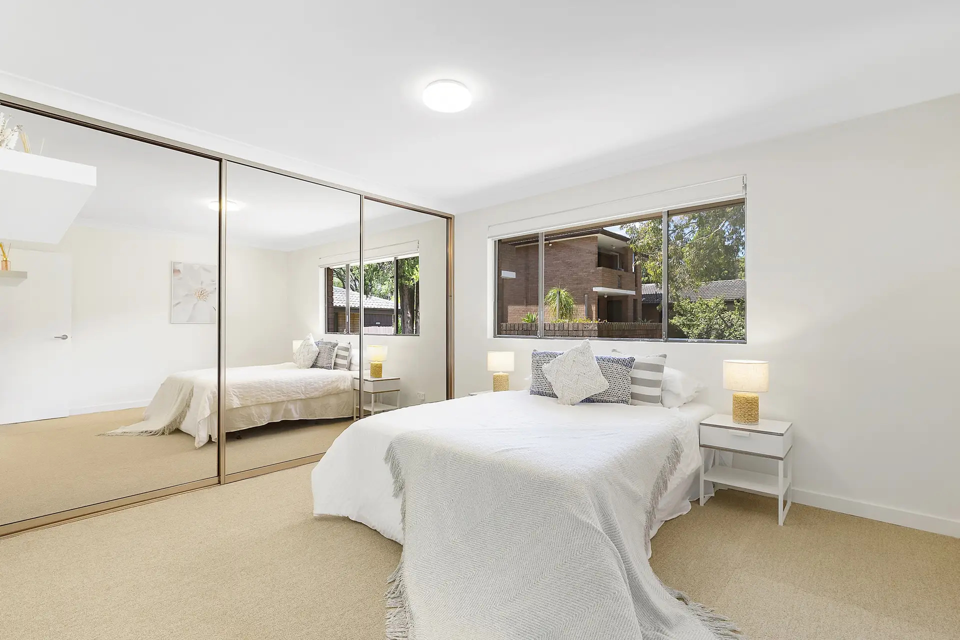 2/4-8 Llewellyn Street, Rhodes Sold by Richard Matthews Real Estate - image 4