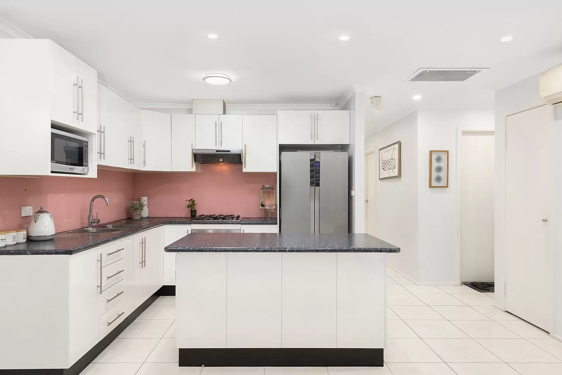 13 Ron Scott Circuit, Greenacre Sold by Richard Matthews Real Estate - image 3