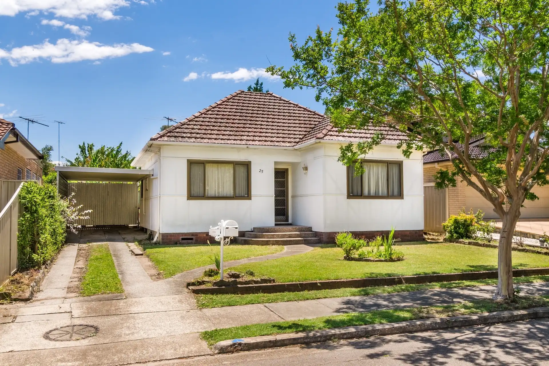 25 James Street, Strathfield South Sold by Richard Matthews Real Estate - image 1