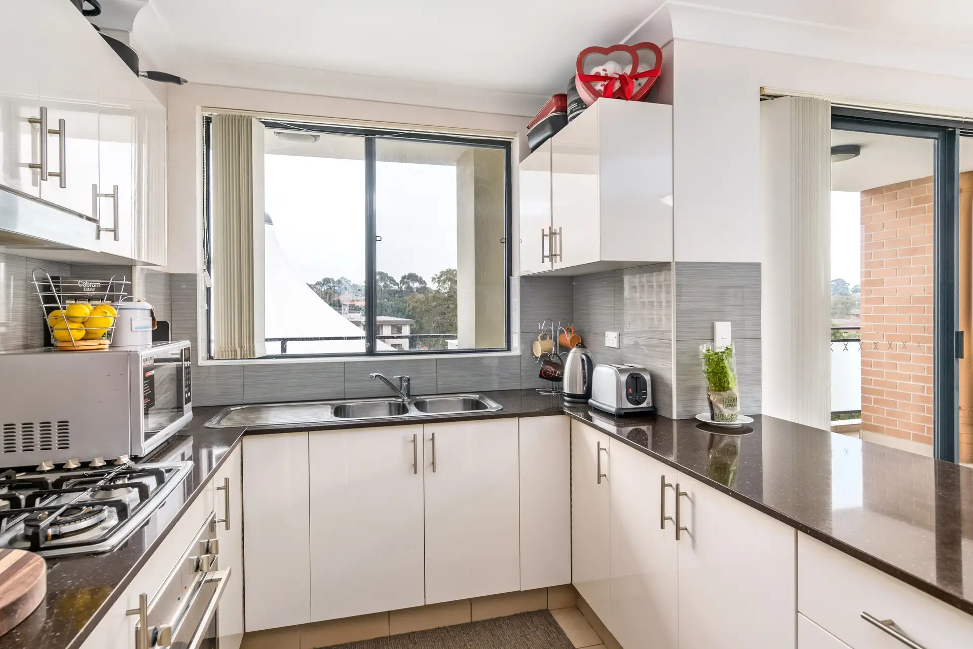 505/465 Chapel Road, Bankstown Sold by Richard Matthews Real Estate - image 3