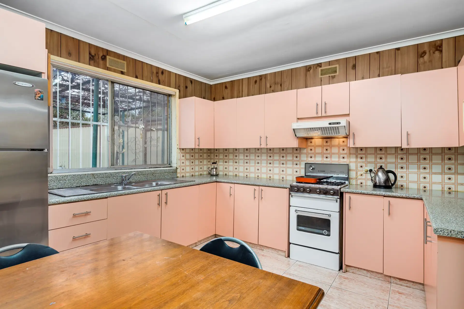 30 Remly Street, Roselands Sold by Richard Matthews Real Estate - image 3