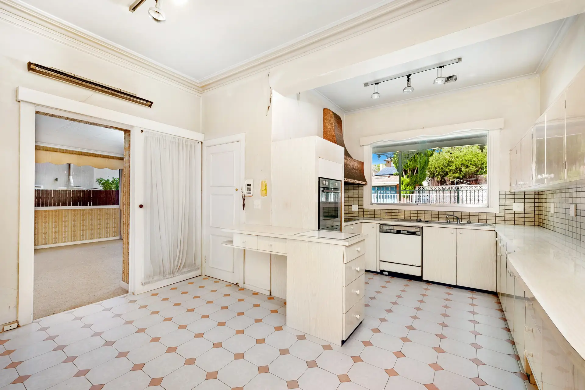 20 Agnes Street, Strathfield Sold by Richard Matthews Real Estate - image 6