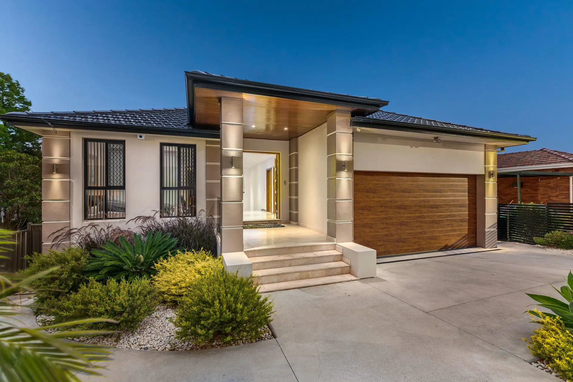 36 Collins Crescent, Yagoona Sold by Richard Matthews Real Estate - image 2