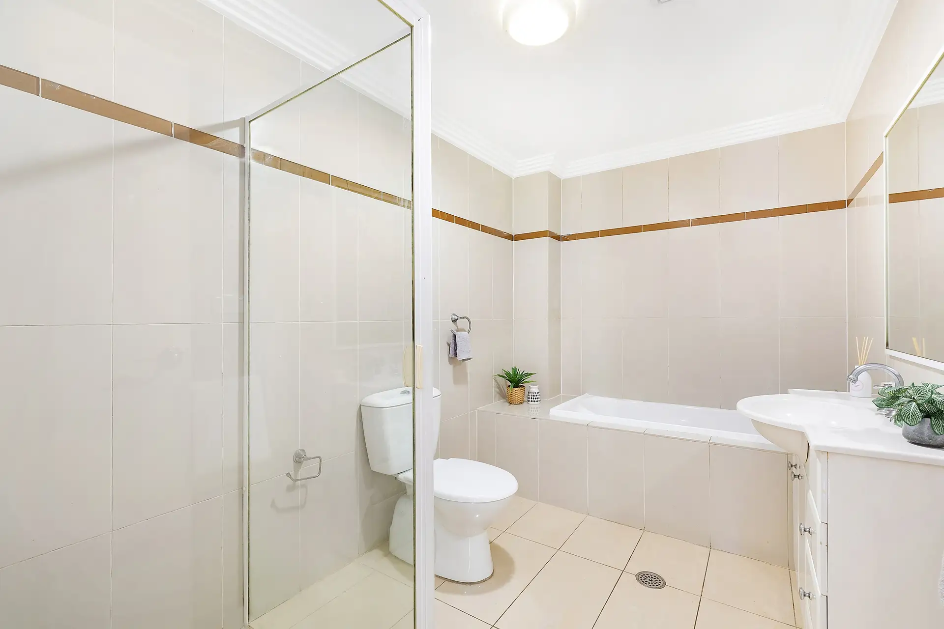 3/430 Liverpool Road, Strathfield South Sold by Richard Matthews Real Estate - image 6