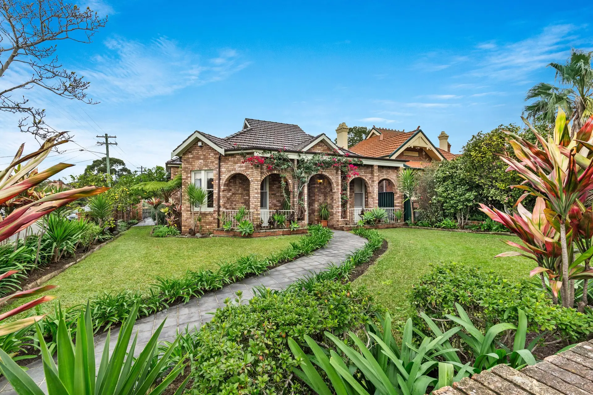 28 Woodside Avenue, Strathfield Leased by Richard Matthews Real Estate - image 1