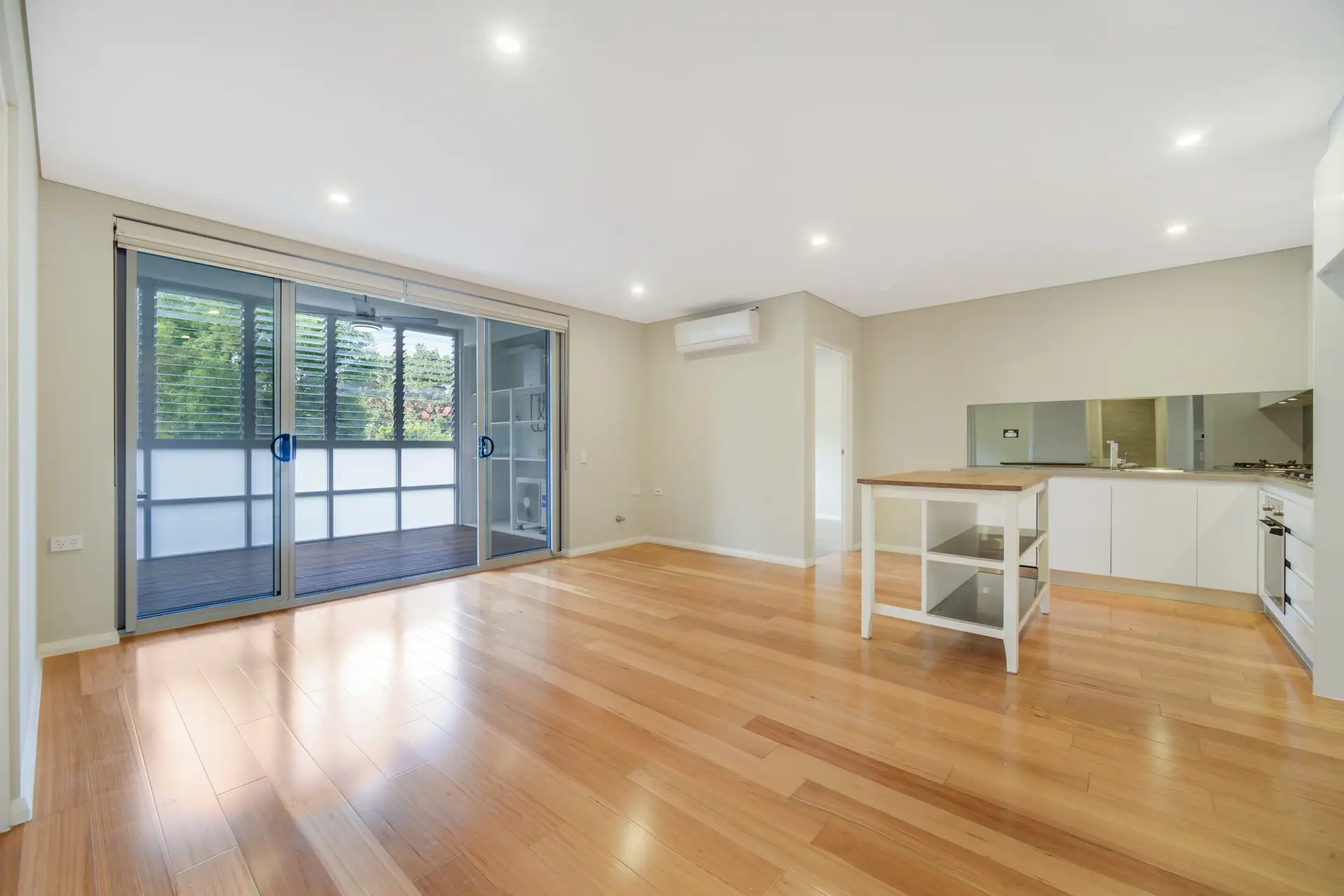 7/50 Loftus Crescent, Homebush Leased by Richard Matthews Real Estate - image 2