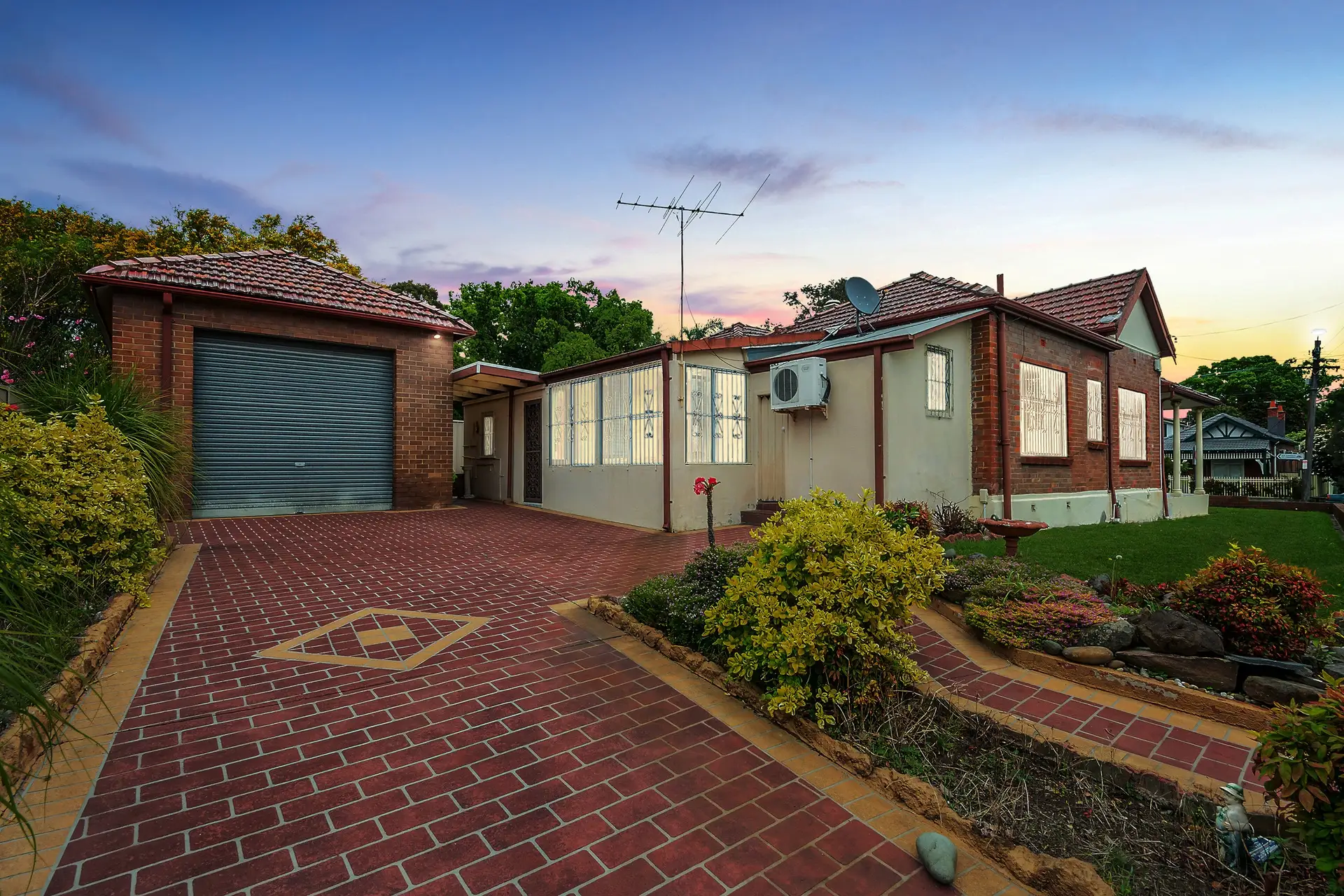 82 Holden Street, Ashfield Leased by Richard Matthews Real Estate - image 6