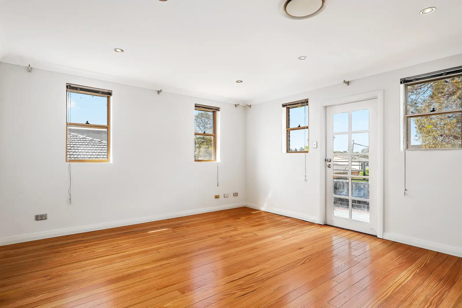 33 Rawson Street, Croydon Park Sold by Richard Matthews Real Estate - image 4
